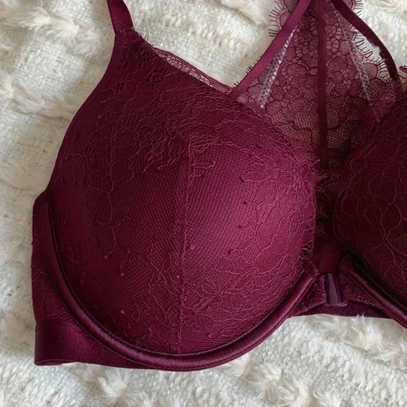 Victoria secret bras - Picture 6 of 6